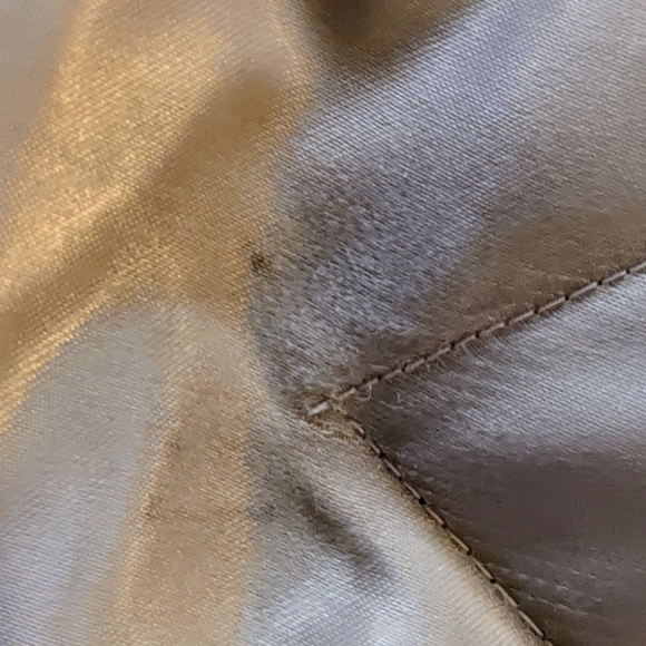 $drop.LizClaiborne gold quilted jacket fur lined hood,side pockets, zip front XL - Picture 5 of 5